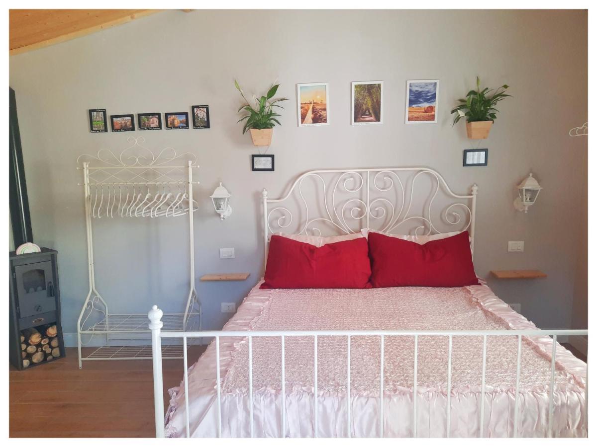 La Casina Bed & Breakfast Trecasali Bagian luar foto
